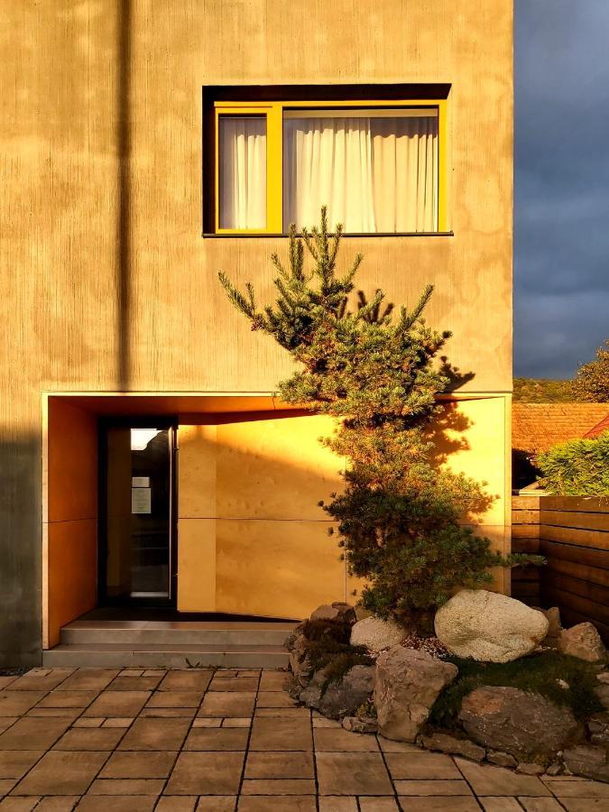 Vigeo Lounge B&B Coffee Bojnice Eksteriør bilde